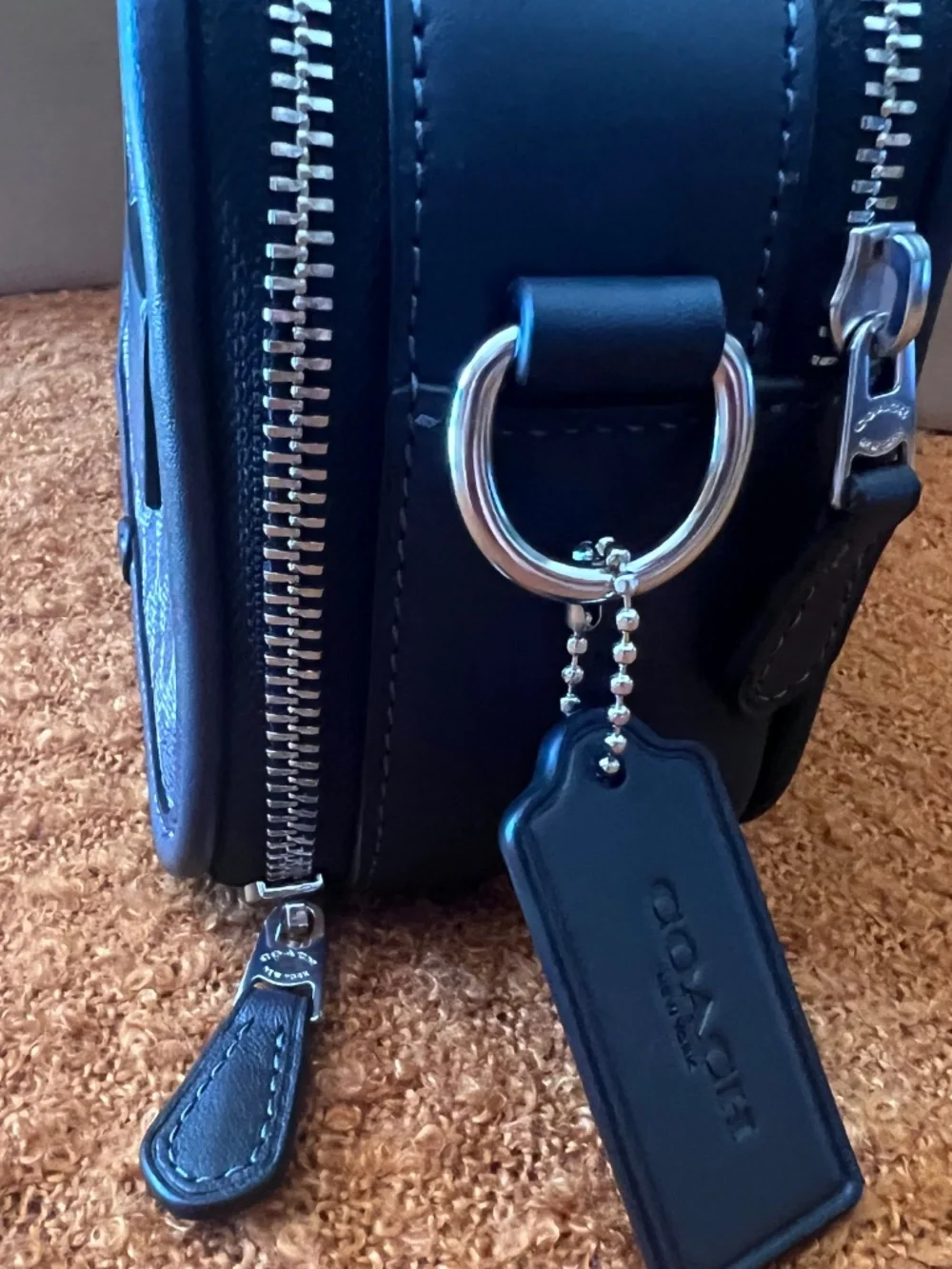 Coach Original  blue sling bag detachable